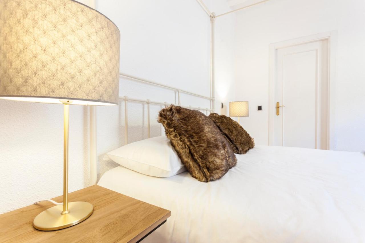Apartamento Gran Via Terrace En Madrid Ngoại thất bức ảnh